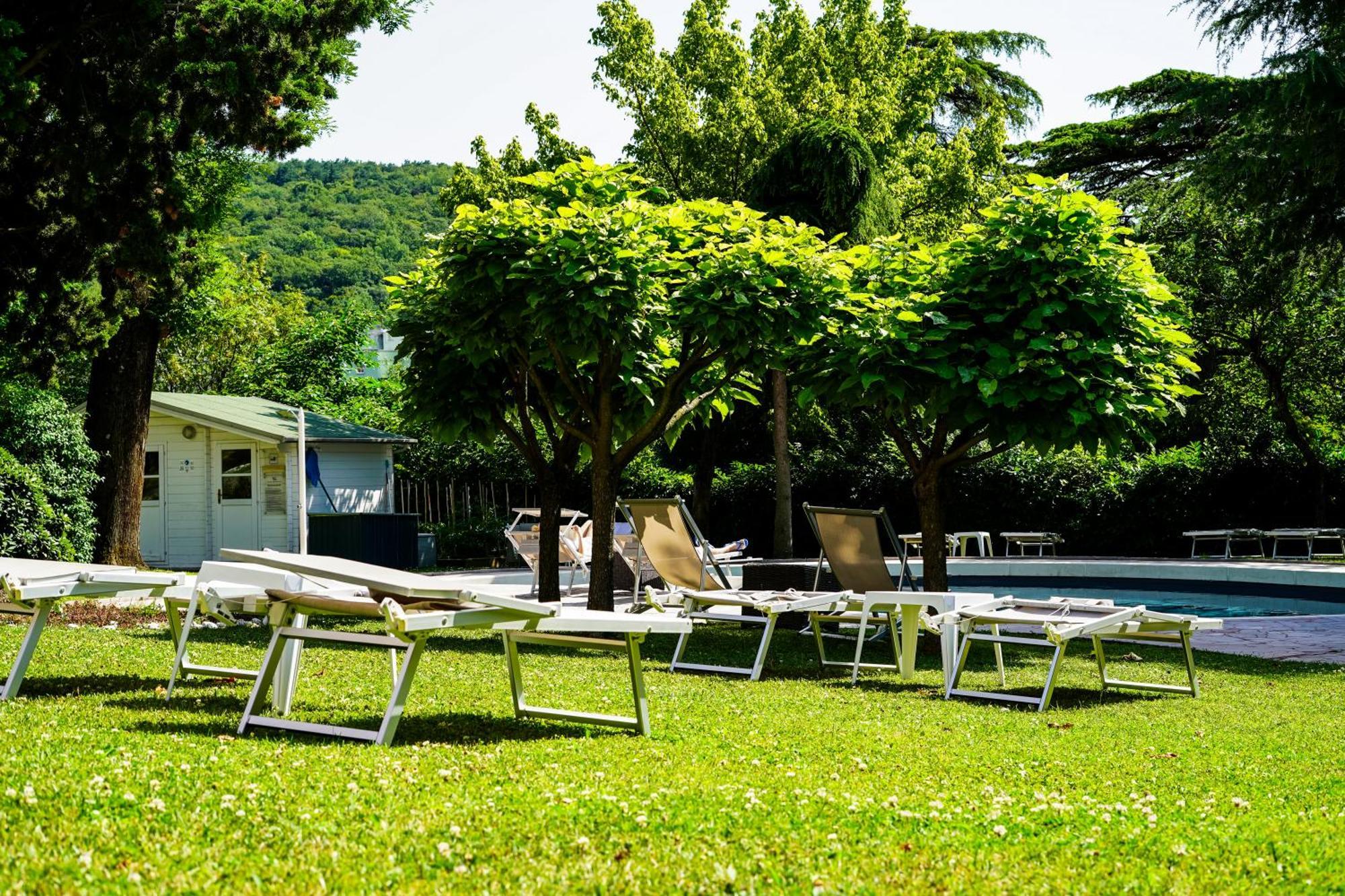 Villa Bottacin Trieste Luaran gambar